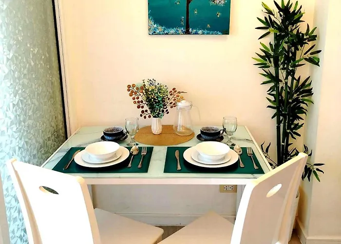Sunset View 1br With Balcony And Netflix Azure Near Naia Manila